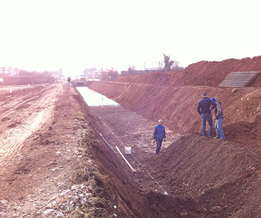 Costruzione fognature