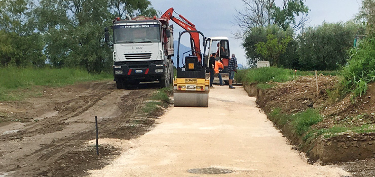 Manutenzione strade bianche